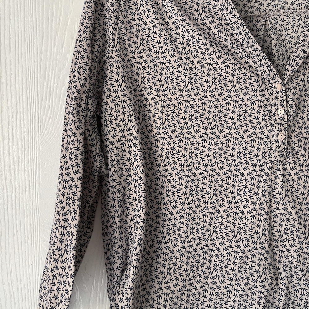 Work Blouse - Picture 2 of 2